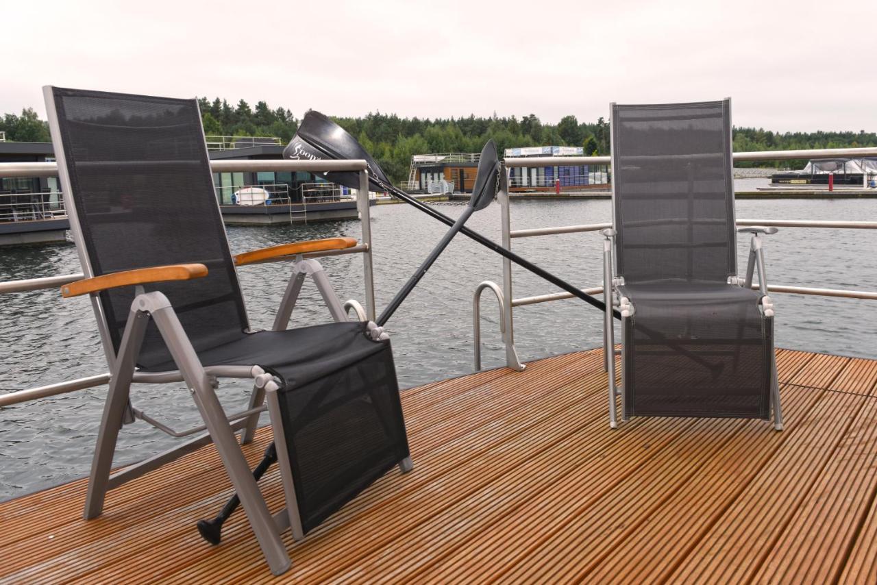 Hausboote Am Baerwalder See Traumhaus-Mieten Klitten Esterno foto