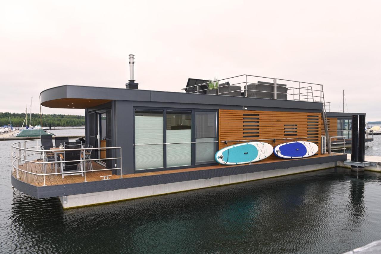 Hausboote Am Baerwalder See Traumhaus-Mieten Klitten Esterno foto