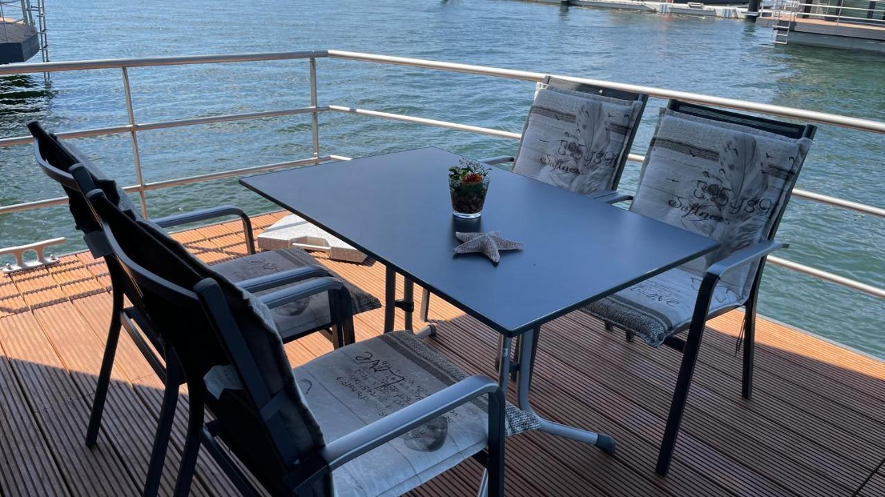 Hausboote Am Baerwalder See Traumhaus-Mieten Klitten Esterno foto